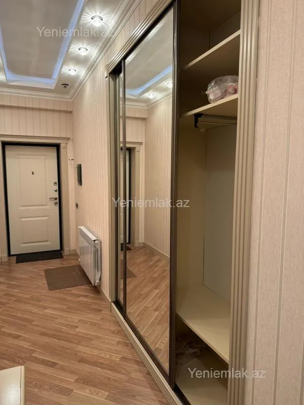 Satılır 2 otaqlı yeni tikili 70 m²