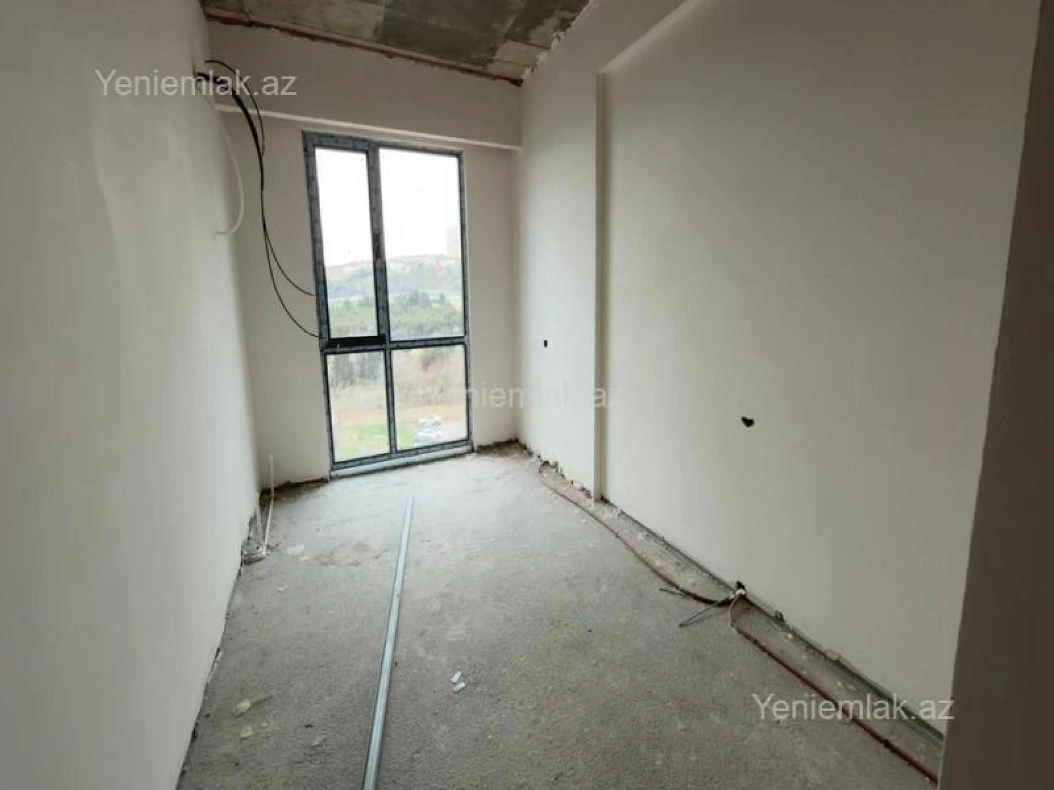 Satılır 3 otaqlı yeni tikili 78 m²
