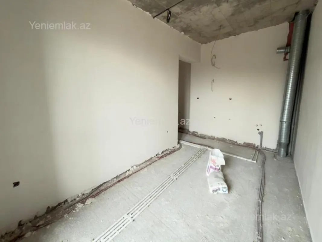 Satılır 3 otaqlı yeni tikili 78 m²