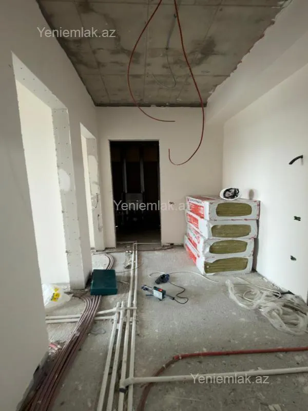 Satılır 3 otaqlı yeni tikili 78 m²
