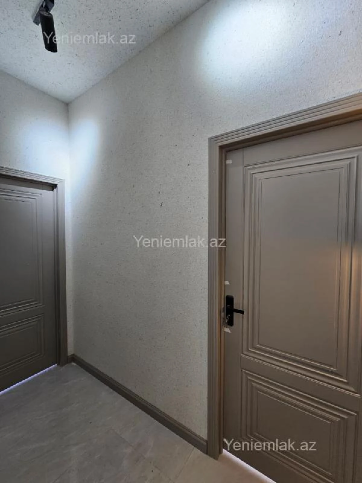 Satılır 3 otaqlı yeni tikili 64 m²