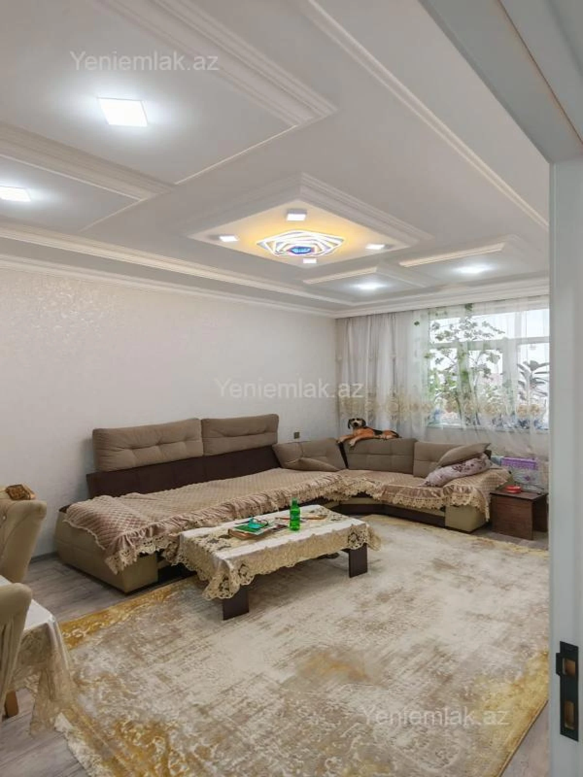 Satılır 5 otaqlı həyət evi 200 m²