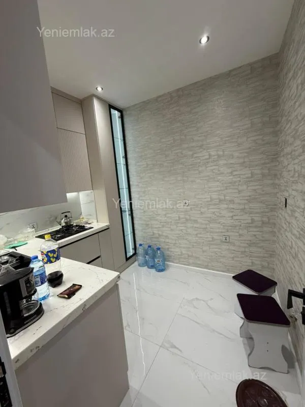 Satılır 2 otaqlı yeni tikili 65 m²