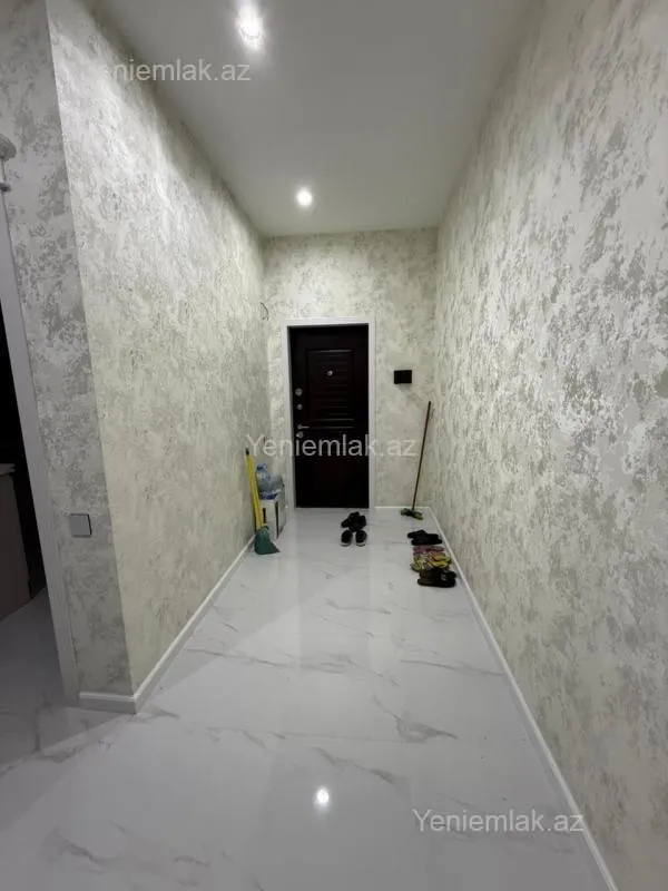 Satılır 2 otaqlı yeni tikili 65 m²