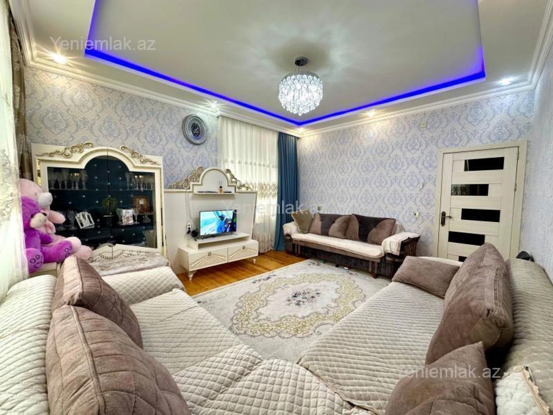 Satılır 3 otaqlı yeni tikili 110 m²