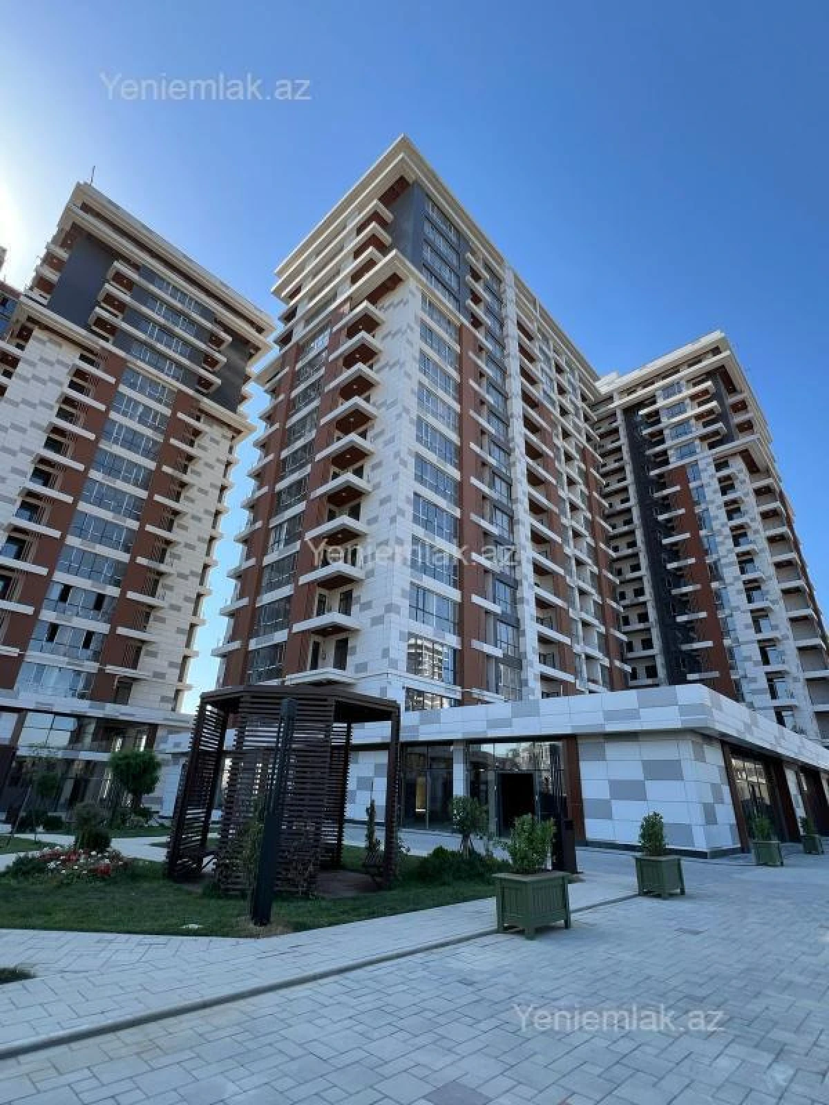 Satılır 2 otaqlı yeni tikili 60 m²