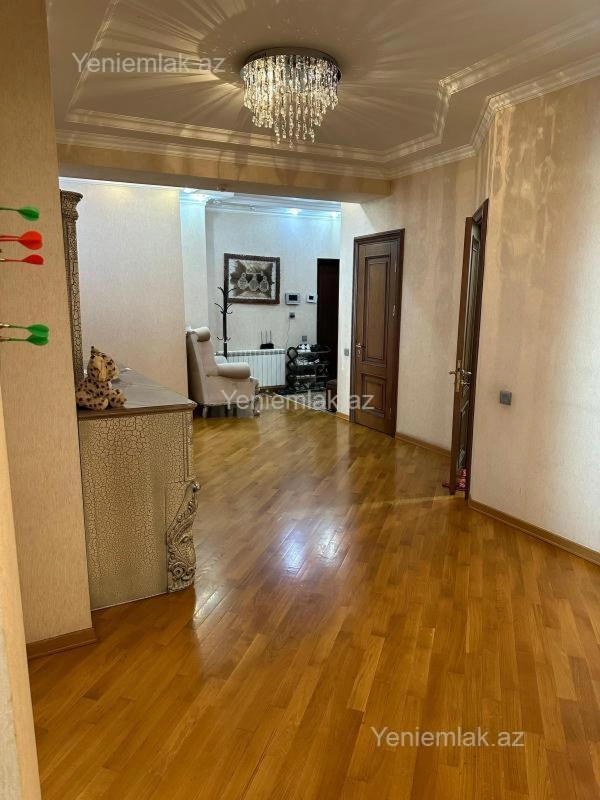 Satılır 4 otaqlı yeni tikili 215 m²