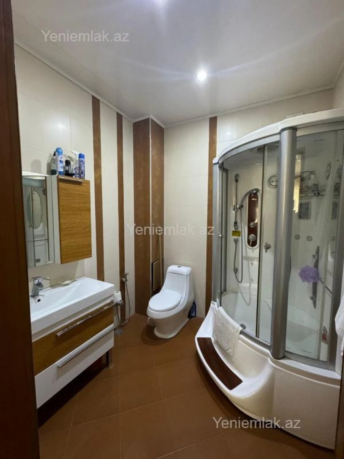 Satılır 4 otaqlı yeni tikili 190 m²