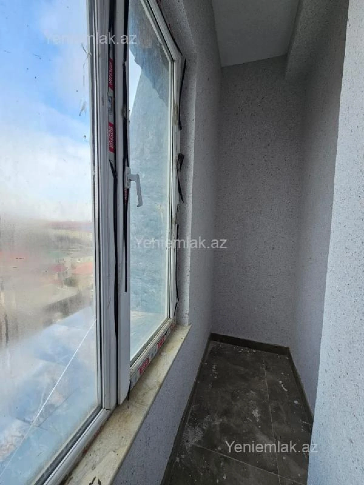 Satılır 3 otaqlı yeni tikili 66 m²