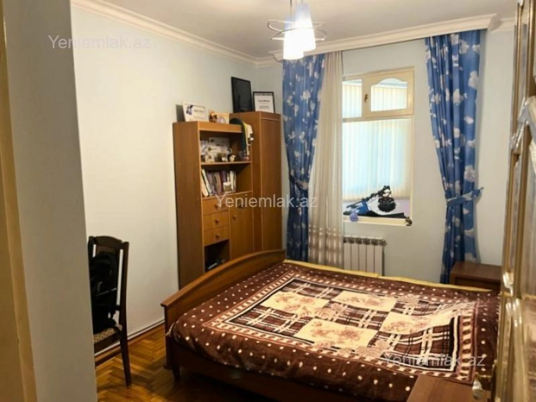 Satılır 3 otaqlı köhnə tikili 95 m²