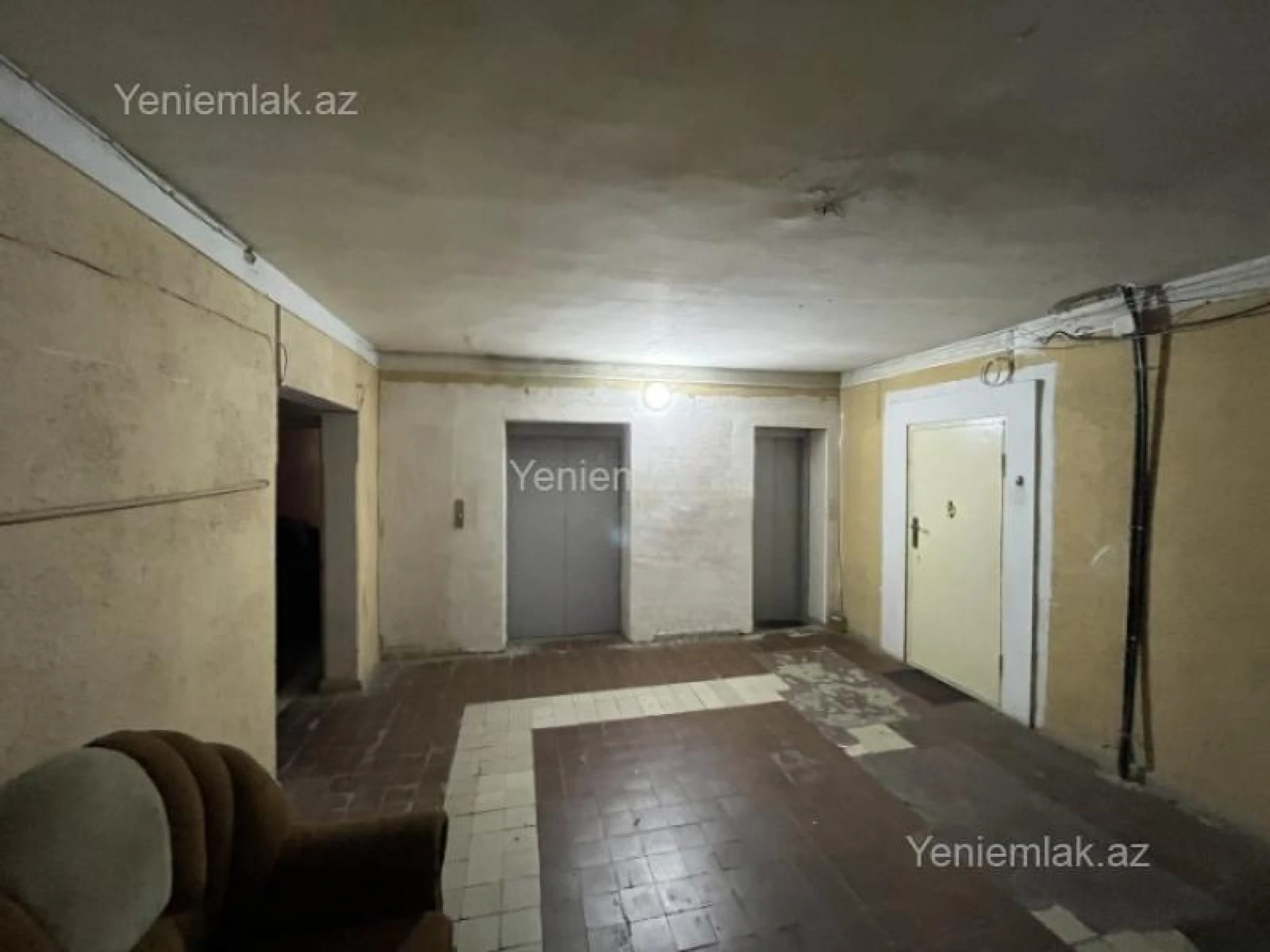 Satılır 3 otaqlı köhnə tikili 95 m²