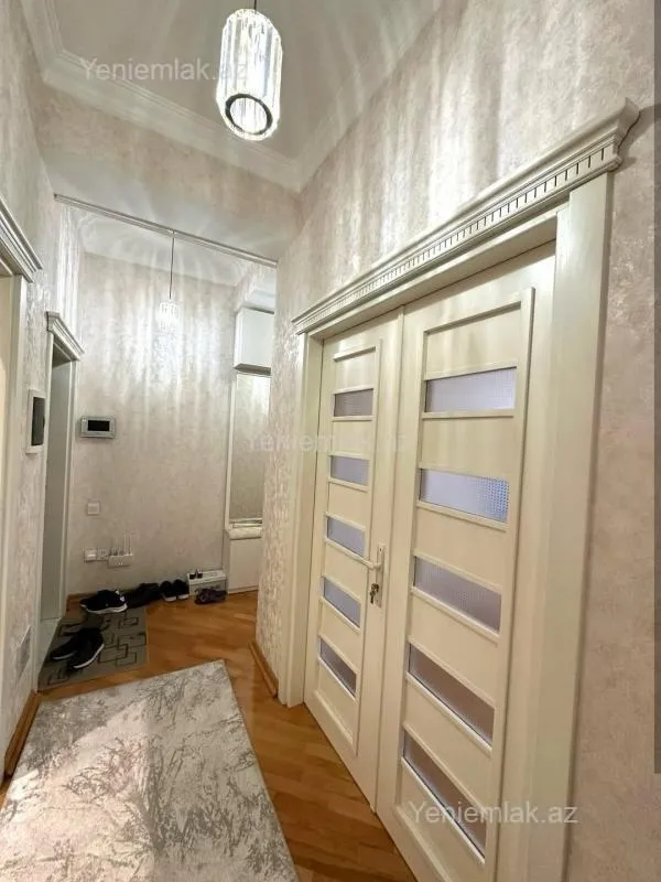 Satılır 2 otaqlı yeni tikili 62 m²