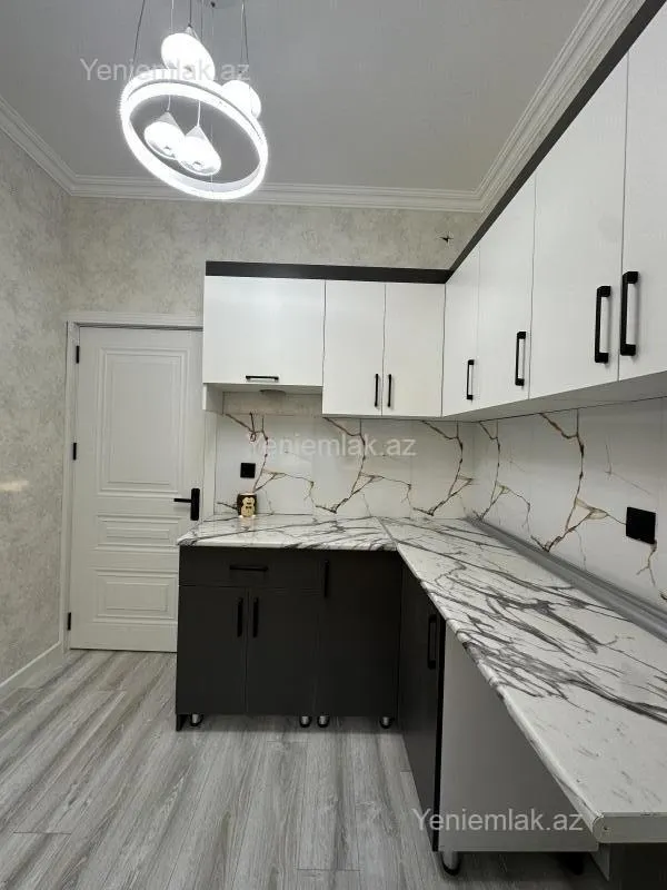 Satılır 2 otaqlı yeni tikili 71 m²