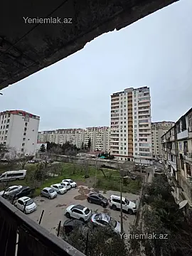 Satılır 1 otaqlı köhnə tikili 40 m²