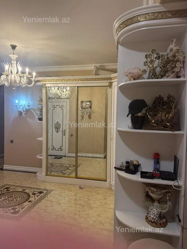 Satılır 2 otaqlı yeni tikili 100 m²