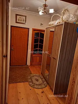 Satılır 4 otaqlı köhnə tikili 120 m²