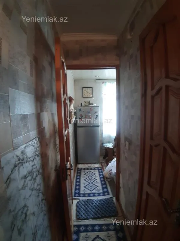 Satılır 2 otaqlı köhnə tikili 52 m²