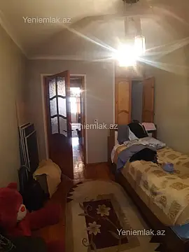 Satılır 2 otaqlı köhnə tikili 52 m²
