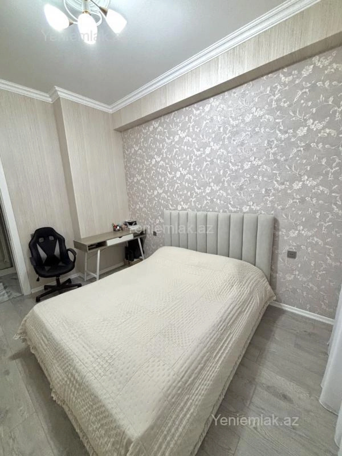 Satılır 2 otaqlı yeni tikili 60 m²