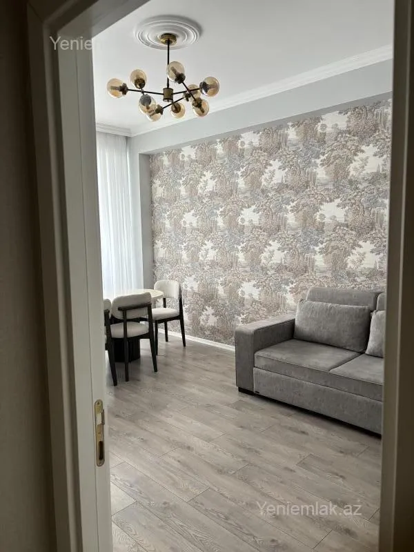 Satılır 2 otaqlı yeni tikili 60 m²
