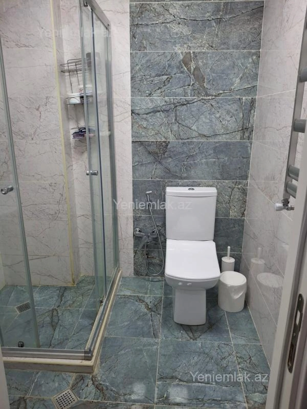 Satılır 2 otaqlı yeni tikili 60 m²