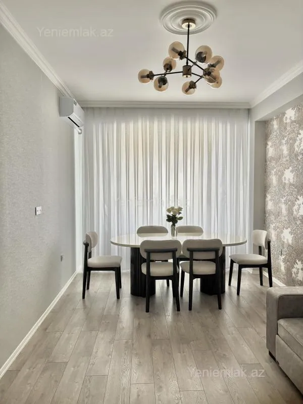 Satılır 2 otaqlı yeni tikili 60 m²