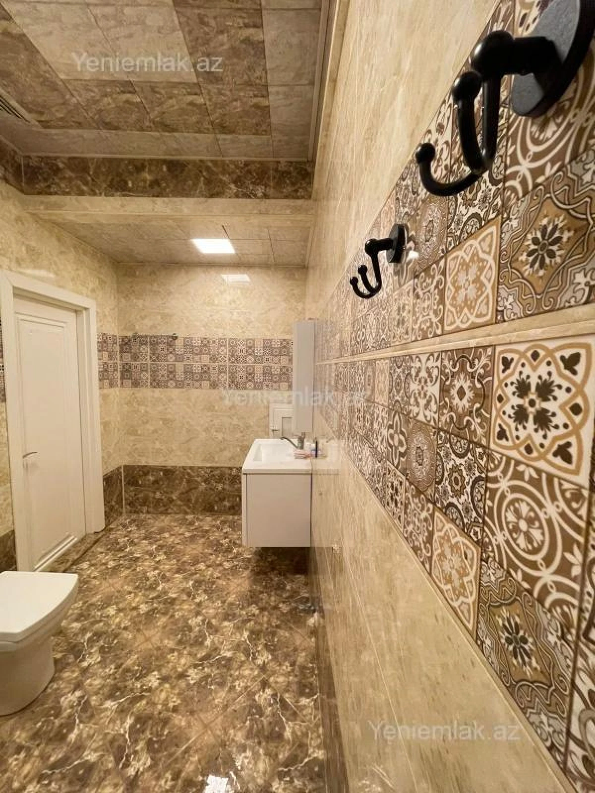 Satılır 2 otaqlı yeni tikili 65 m²