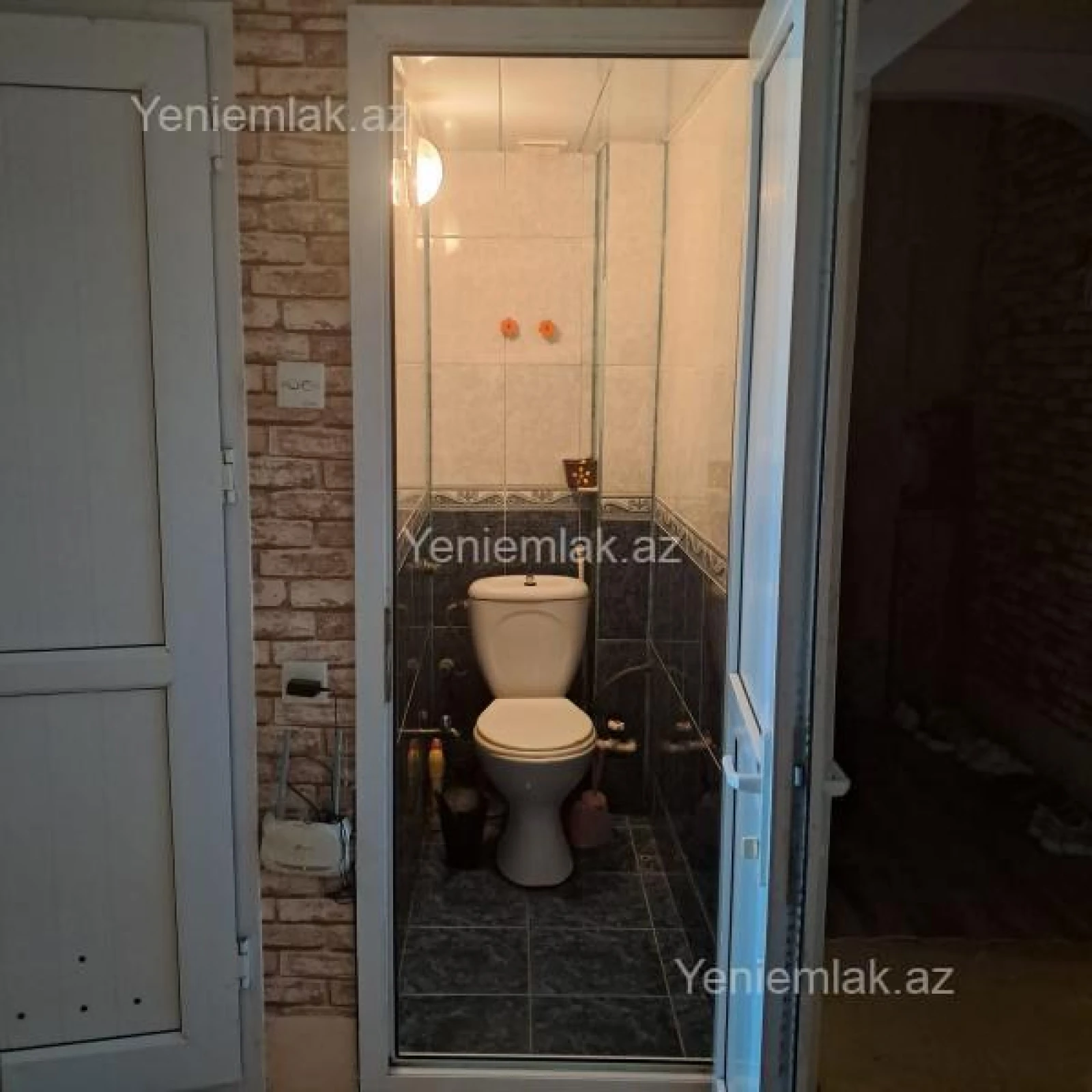 Satılır 3 otaqlı köhnə tikili 80 m²