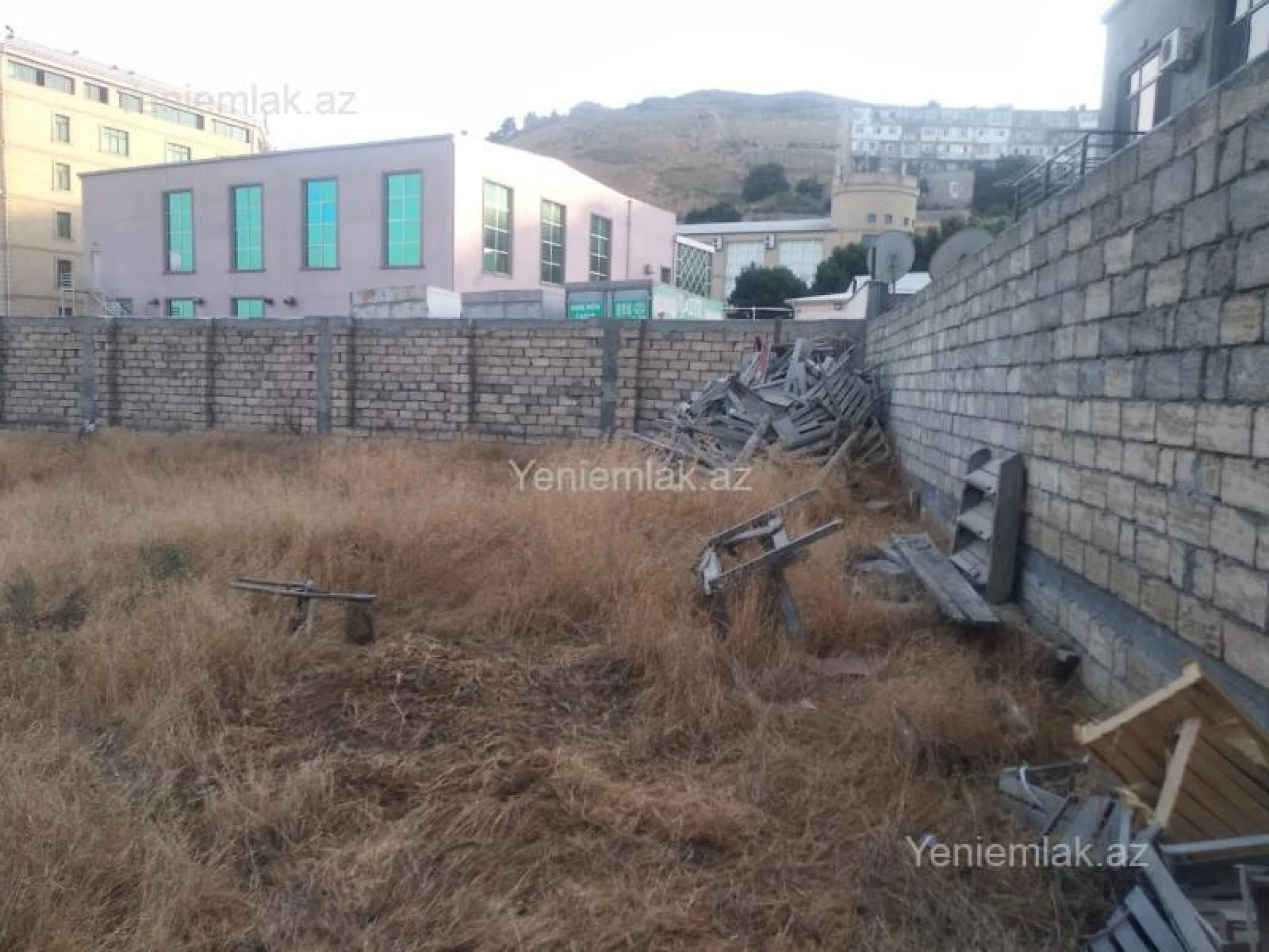 Satılır torpaq sahəsi