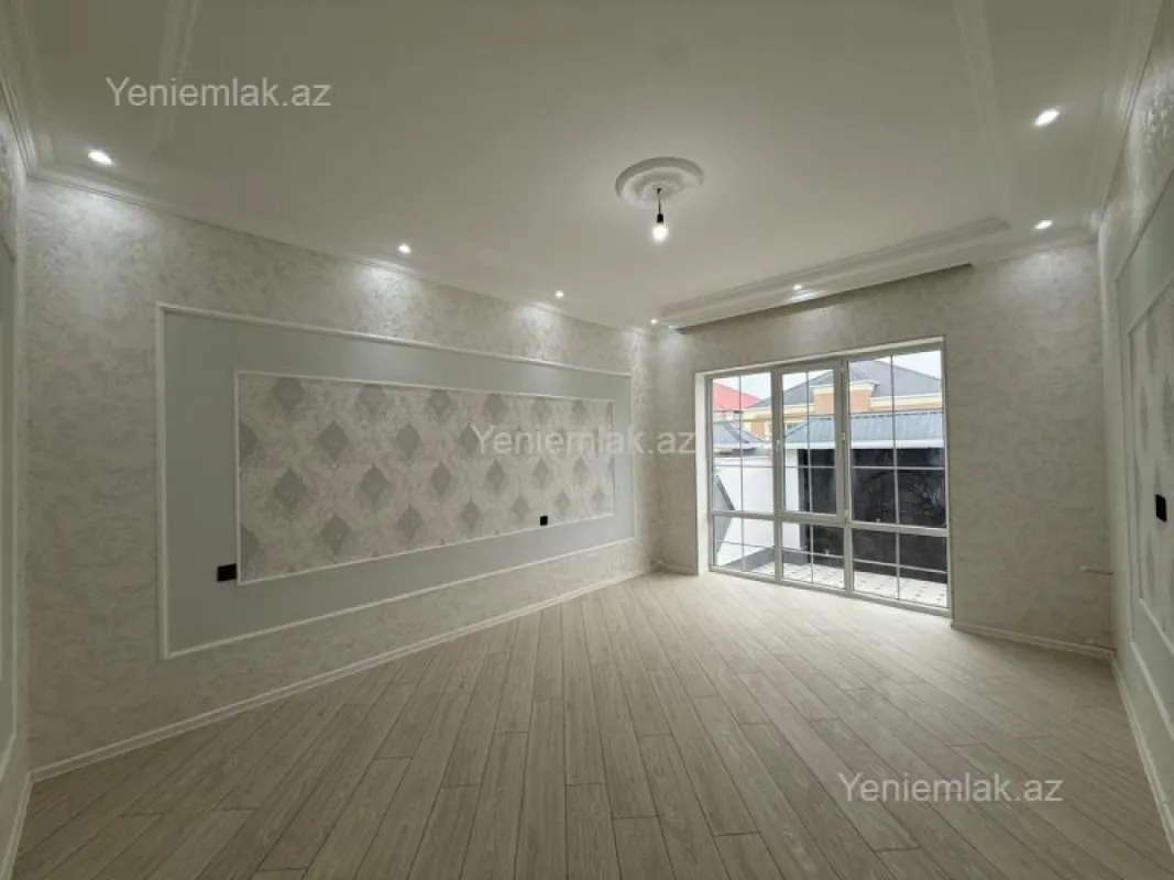 Satılır 4 otaqlı həyət evi 127 m²