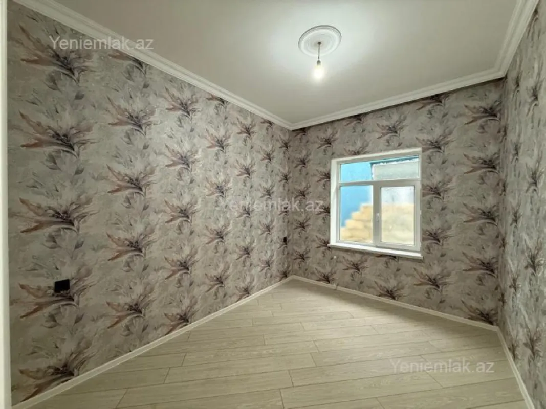 Satılır 4 otaqlı həyət evi 127 m²