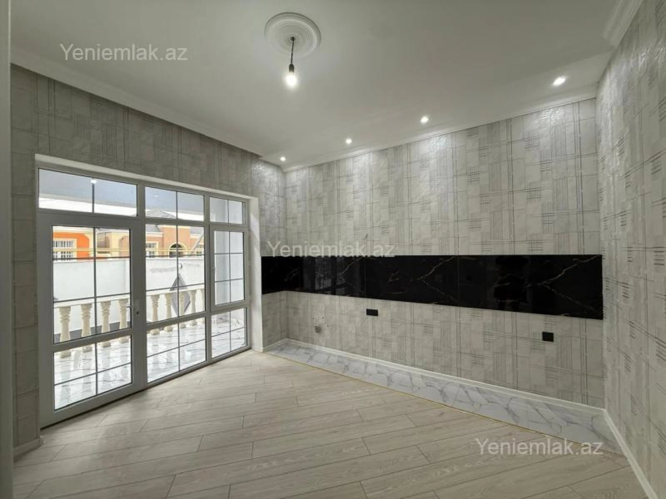 Satılır 4 otaqlı həyət evi 127 m²