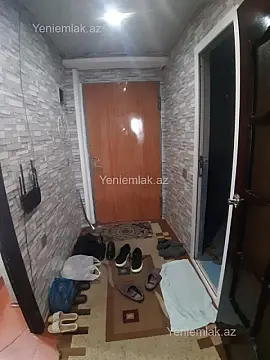 Satılır 1 otaqlı köhnə tikili 36 m²
