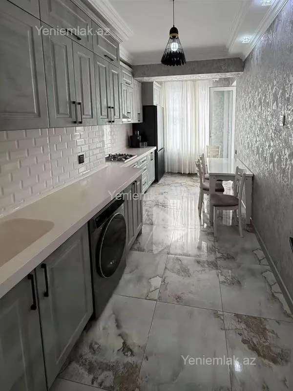 Satılır 3 otaqlı yeni tikili 110 m²