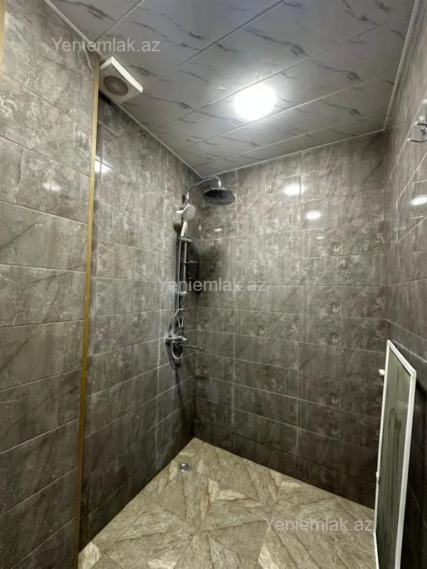 Satılır 2 otaqlı yeni tikili 71 m²