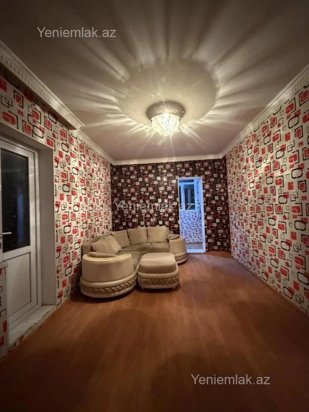 Satılır 2 otaqlı köhnə tikili 40 m²