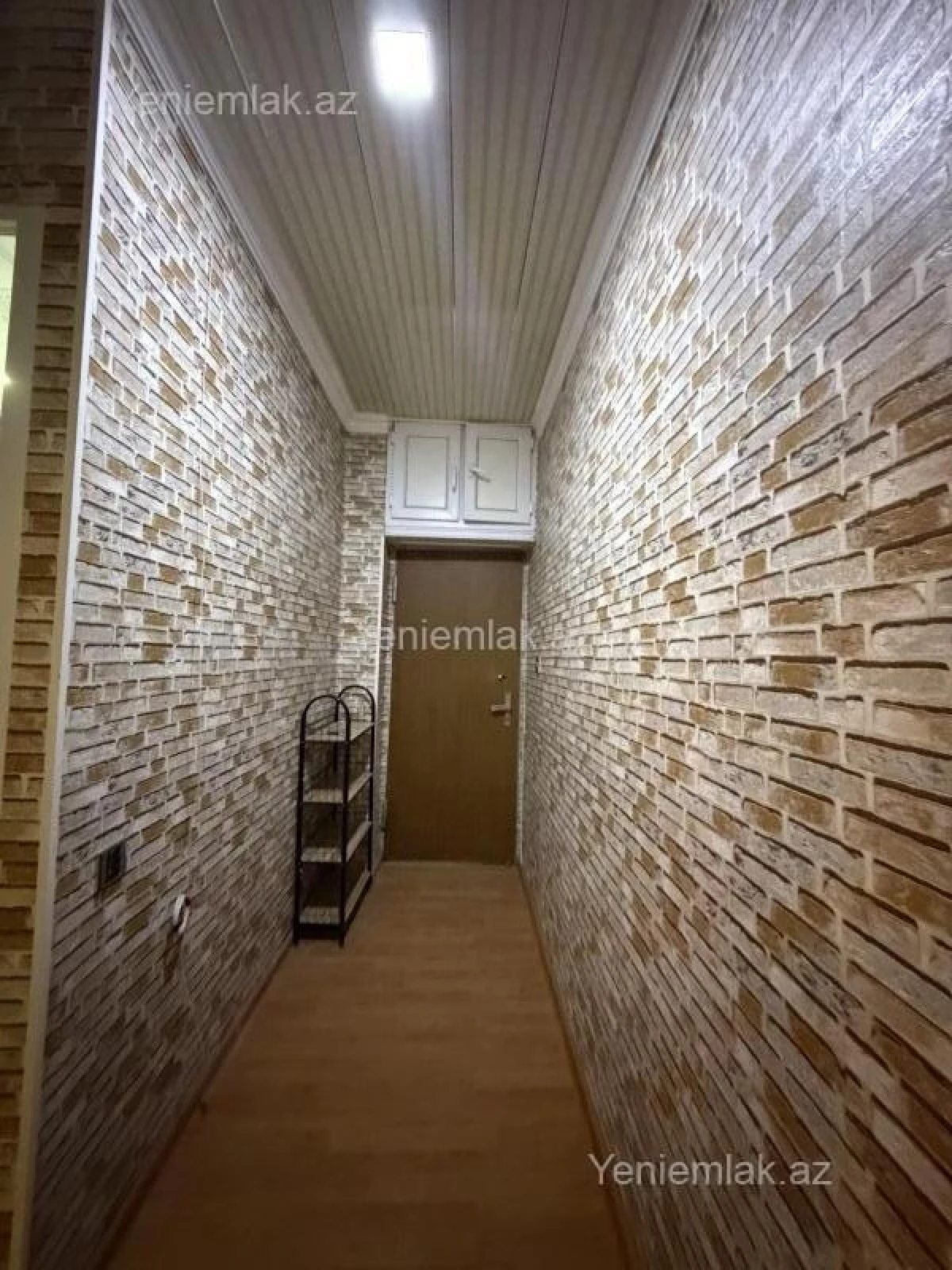 Satılır 2 otaqlı köhnə tikili 40 m²