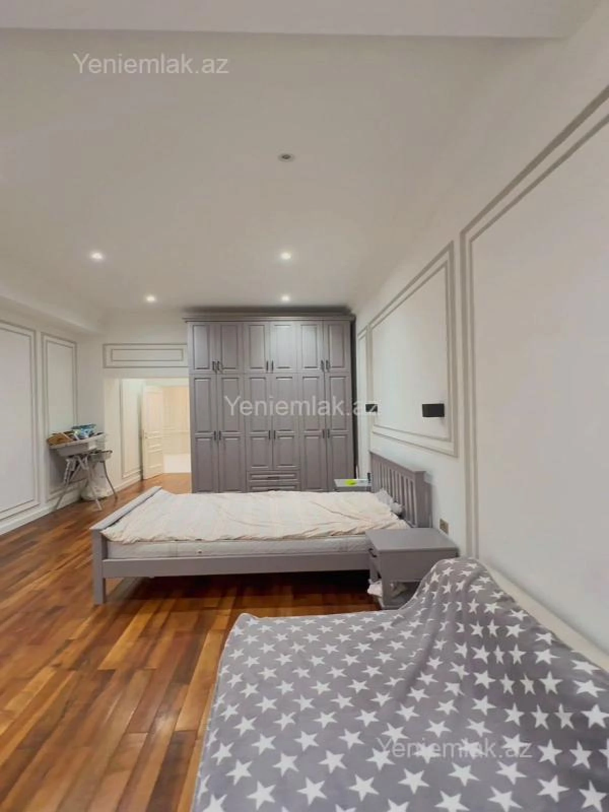 Satılır 4 otaqlı yeni tikili 254 m²