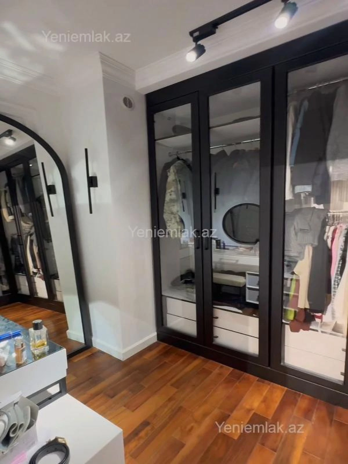 Satılır 4 otaqlı yeni tikili 254 m²