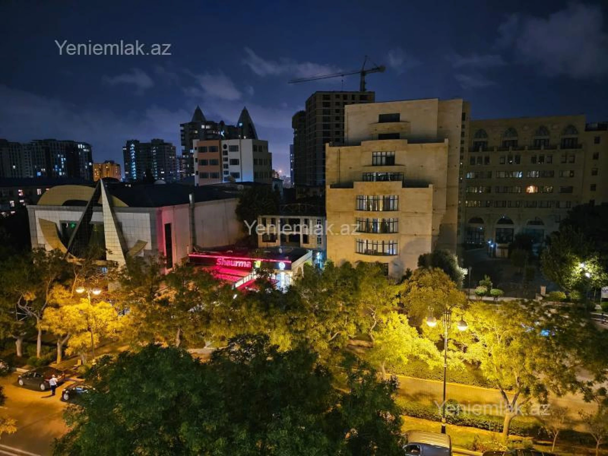 Satılır 3 otaqlı köhnə tikili 110 m²