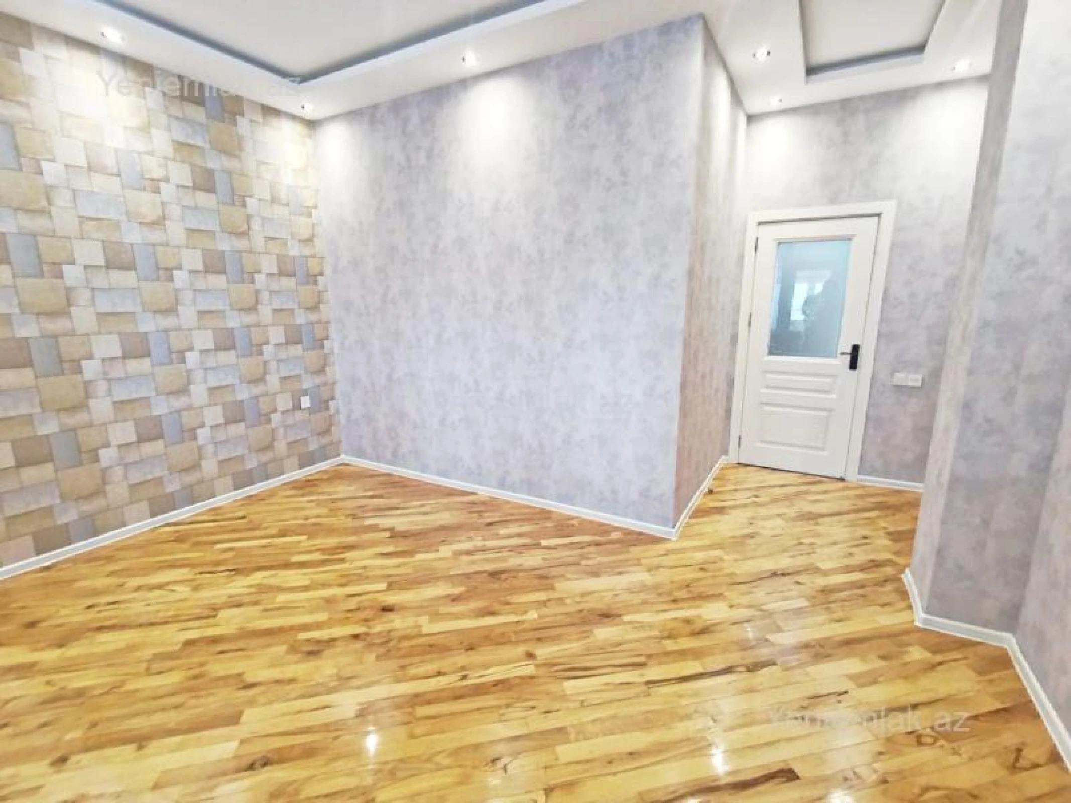 Satılır 3 otaqlı yeni tikili 97 m²