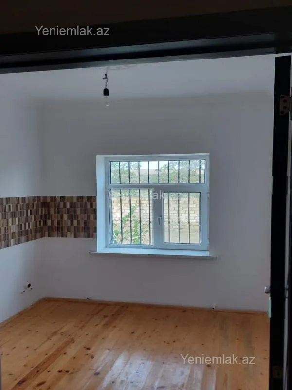 Satılır 4 otaqlı həyət evi 130 m²