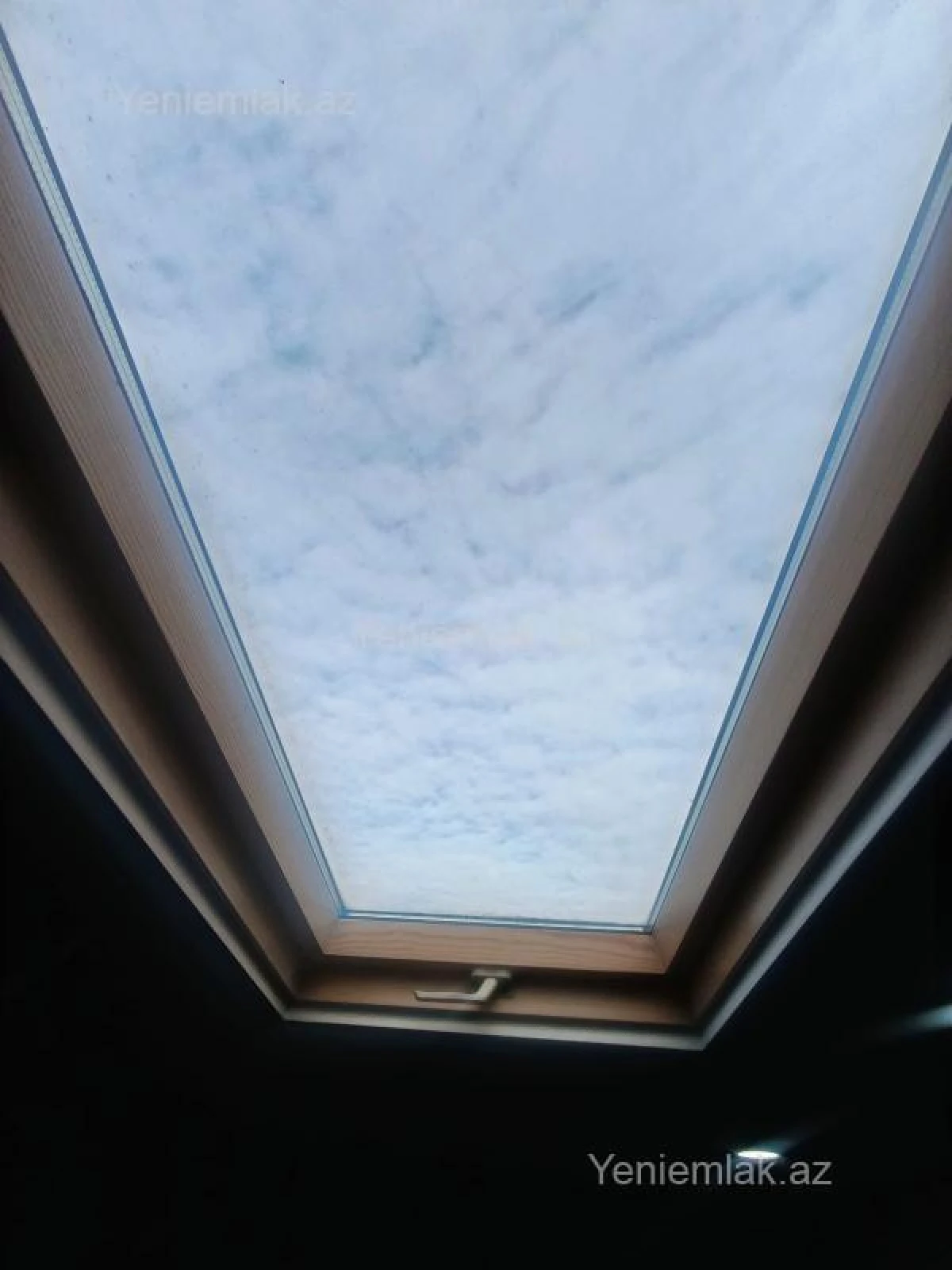 Satılır 3 otaqlı yeni tikili 67 m²