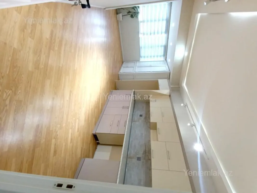 Satılır 3 otaqlı yeni tikili 67 m²