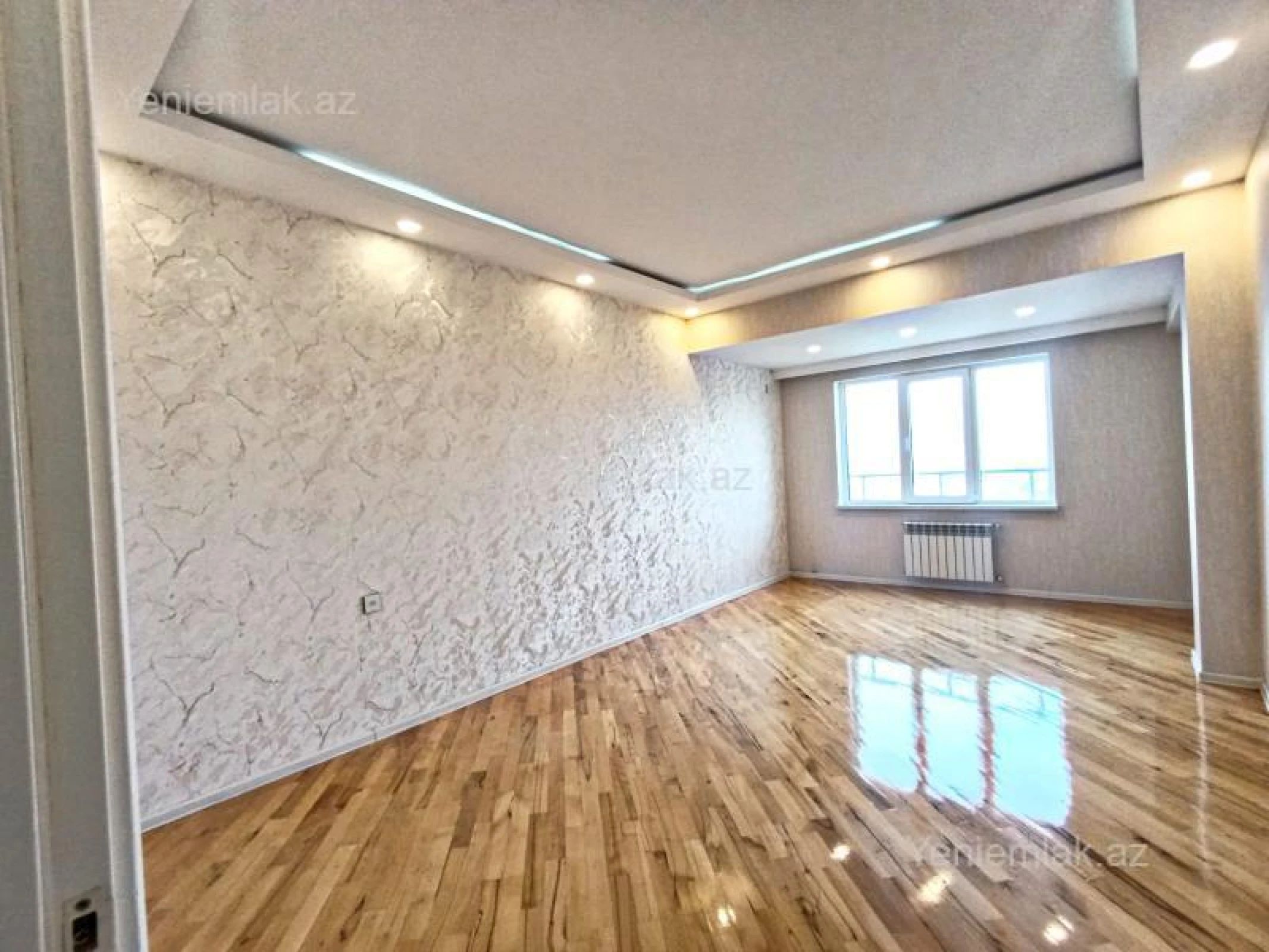 Satılır 3 otaqlı yeni tikili 67 m²