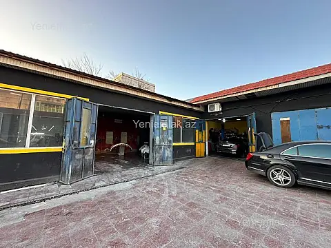 Satılır 10 otaqlı obyekt 1850 m² — Bakı, Nizami 10 otaq 1850.00 m²