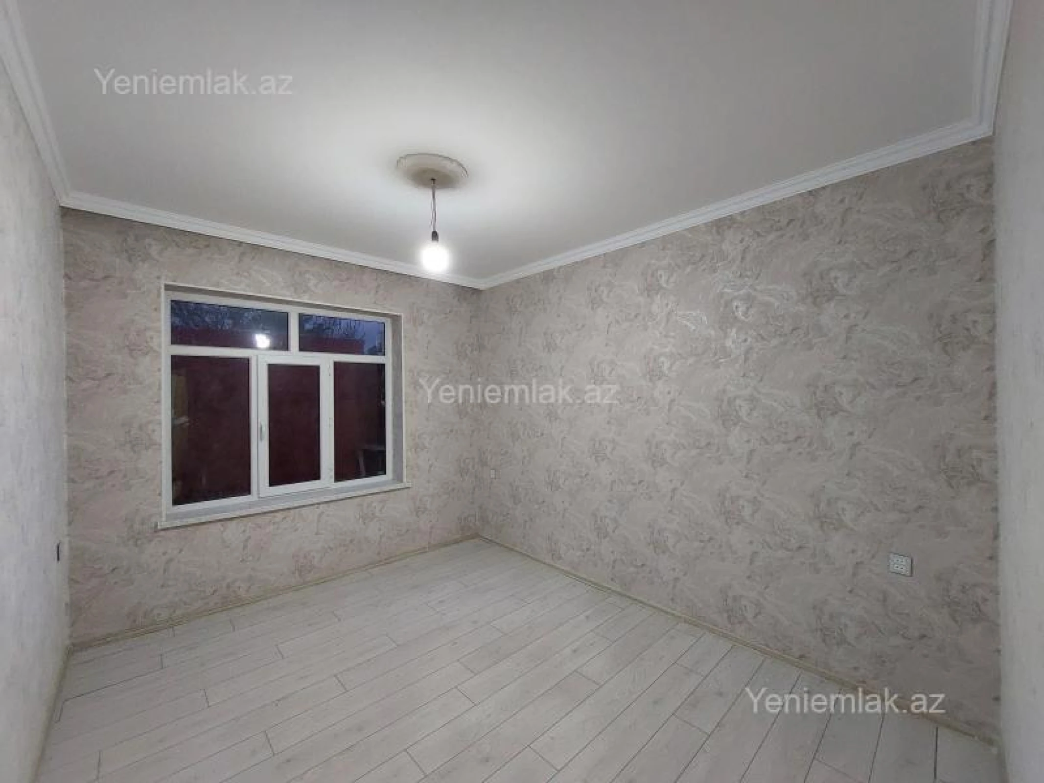 Satılır 3 otaqlı həyət evi 105 m²