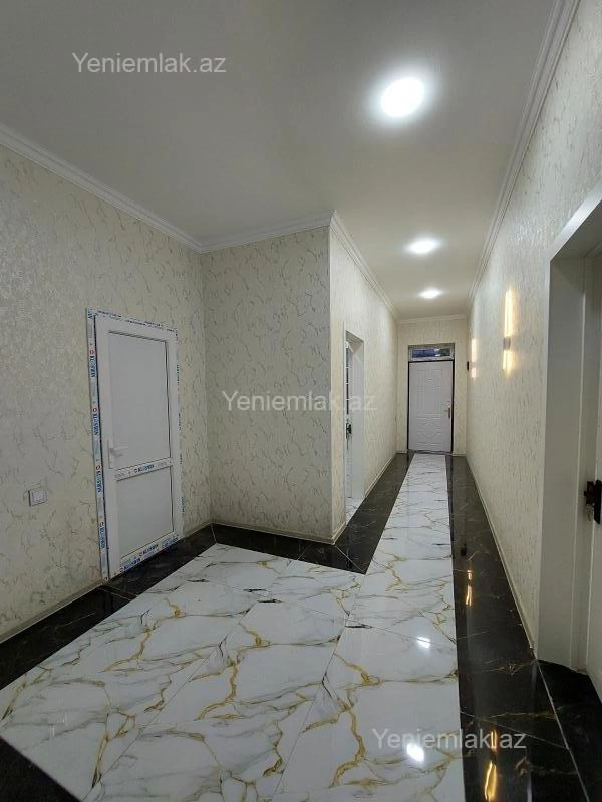 Satılır 3 otaqlı həyət evi 105 m²