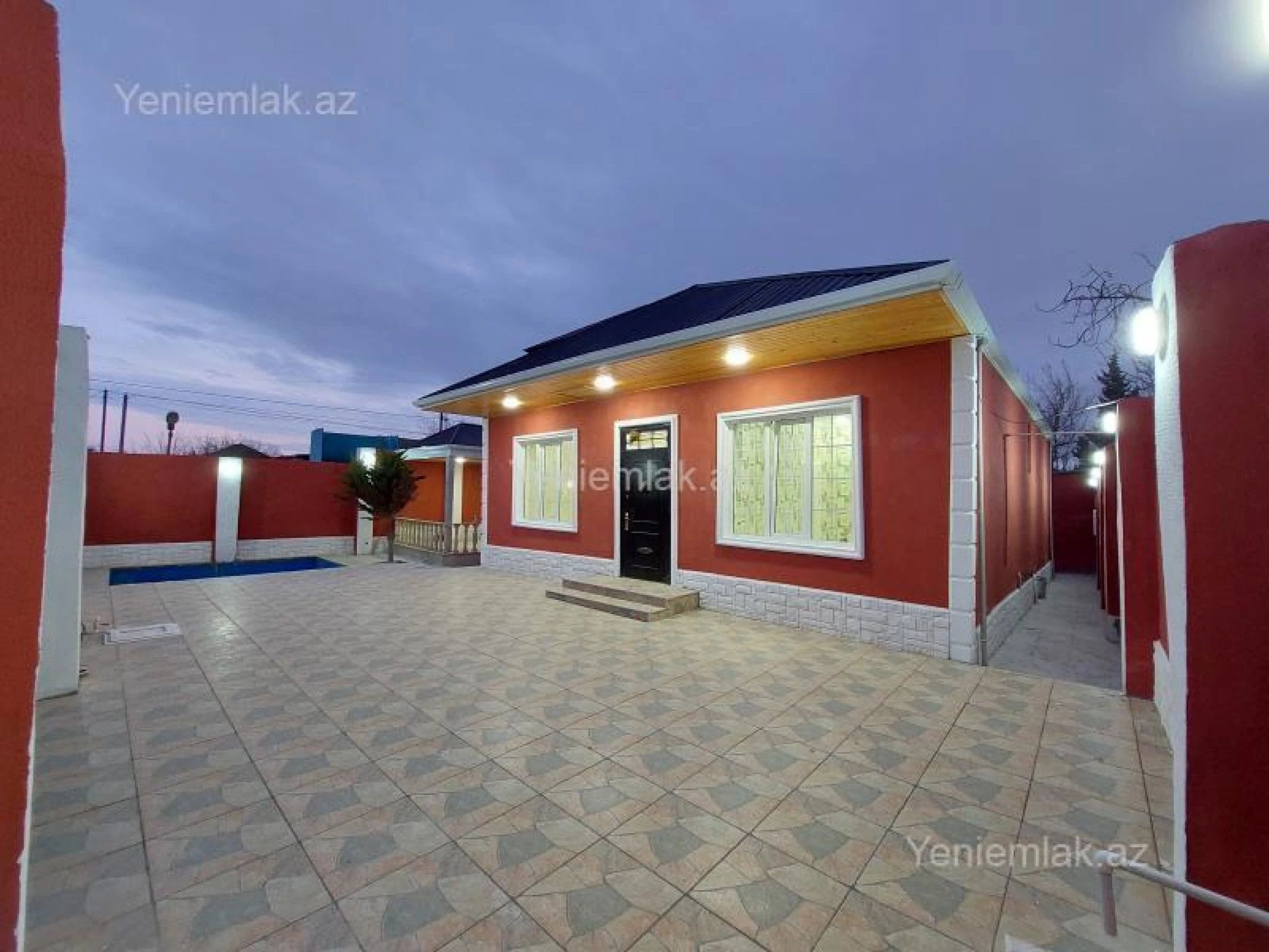 Satılır 3 otaqlı həyət evi 105 m²