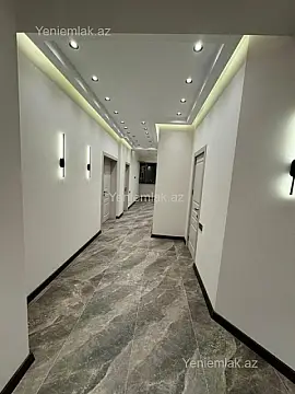 Satılır 3 otaqlı yeni tikili 135 m²